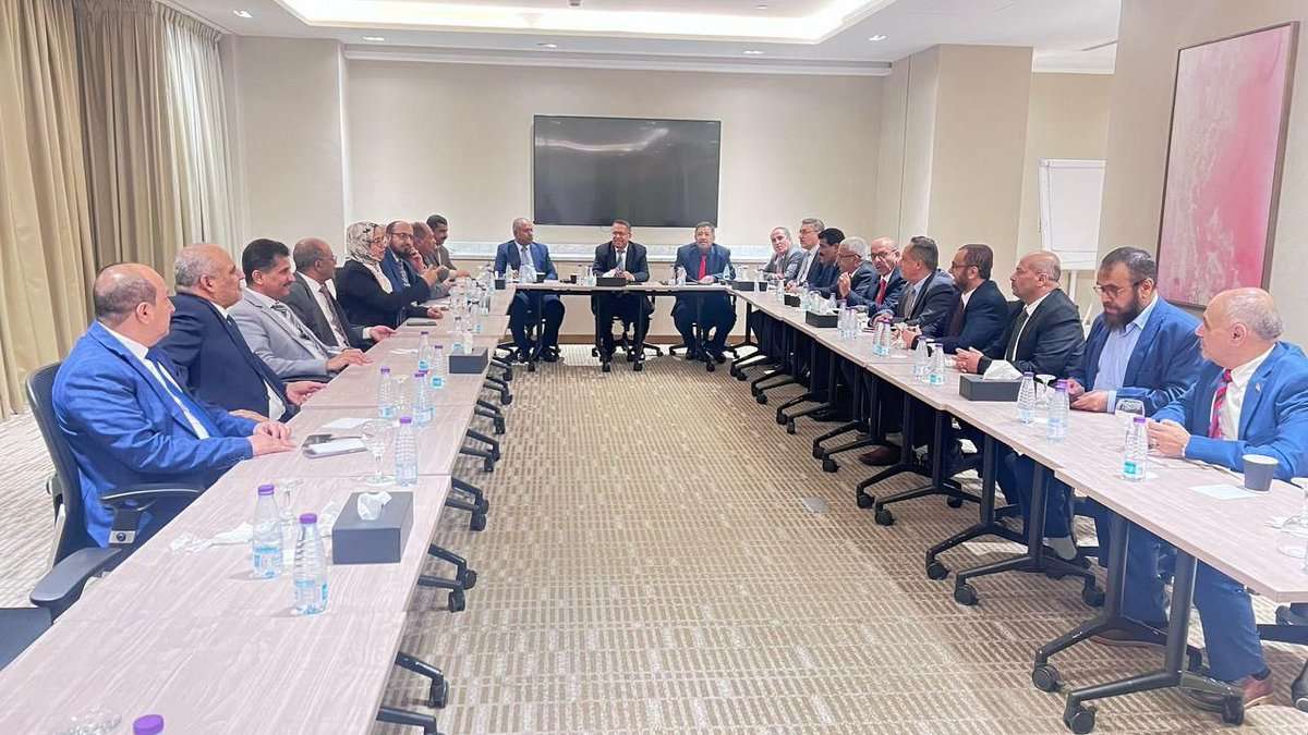 تكتل الأحزاب يدين حملات القمع والاختطافات الحوثية ويؤكد أنها جرائم لا تسقط بالتقادم