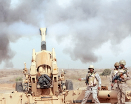 المدفعية السعودية تجدد قصفها لمواقع الحوثيين على الحدود