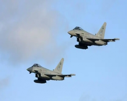 التحالف يستهدف مواقع تخزين طائرات مسيرة في صنعاء