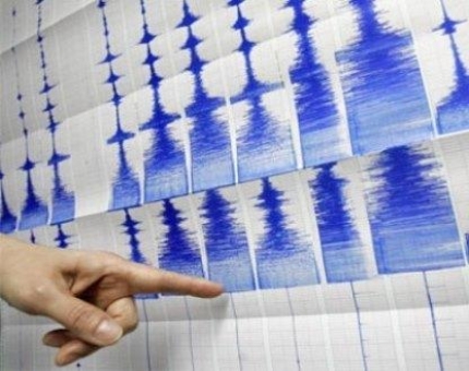 زلزال يضرب سواحل إندونيسيا
