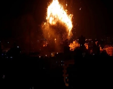غارات إسرائيلية ليليلة على غزة