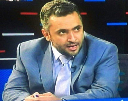 العديني: الإصلاح ساند حجور سياسياً واعلامياً وهناك من ذهب للفرز الحزبي الذي تجاوزته القبائل
