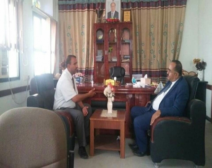 نائب محافظ لحج يزور مكتب التربية والتعليم بالمحافظة