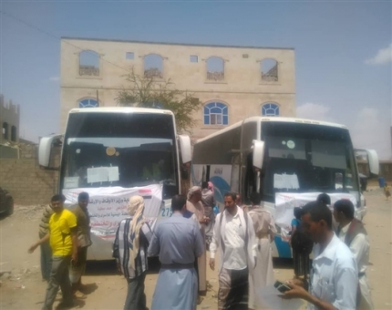 المنظمة اليمنية للأسرى والمختطفين تسيّر رحلة العمرة لـ 100 اسير ومختطف