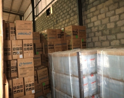الصحة العالمية تسلم مراكز الغسيل الكلوي بحضرموت محاليل ومستلزمات طبية