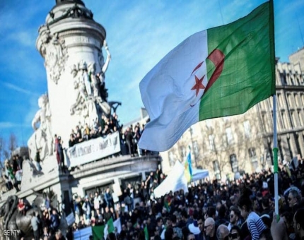 76 متنافسا على رئاسة الجزائر