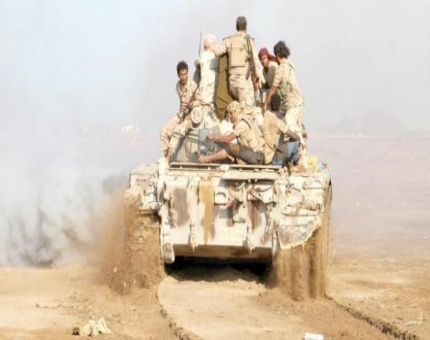 الجيش يشن هجوماً على مواقع الحوثي شمال تعز