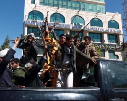 هيئة زكاة الحوثيين تحشد المقاتلين وترسلهم إلى محارق الموت مقابل مبالغ مالية تدفعها لأُسرهم