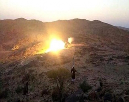 ”صمود الجبال” تدك مواقع الحوثيين وتدمر أكبر مخزن أسلحة للمليشيا في الضالع