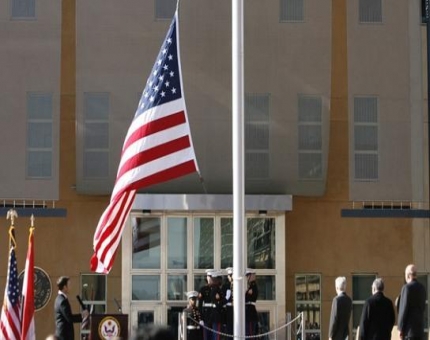 سقوط صاروخ قرب السفارة الأميركية ببغداد