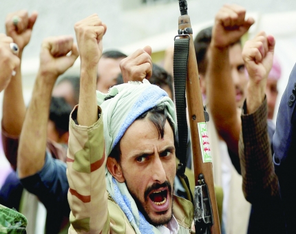 فتح لـ "الرياض": الحوثيون سبب تعليق عمليات برنامج الأغذية العالمي