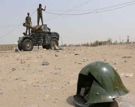 السعودية والإمارات تقطعان الطريق على شقّ التحالف في اليمن